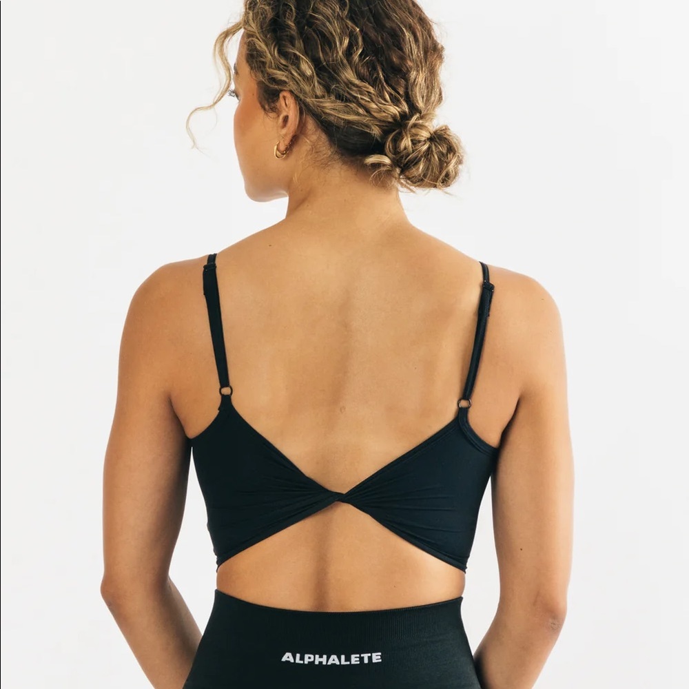 Alphalete Ultrasoft Allure Tank